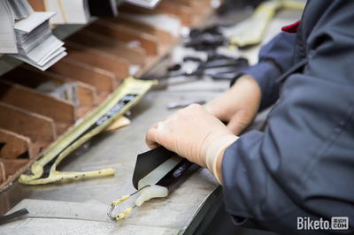 探秘国碳基地 ZGL神鹰碳纤维自行车工厂参观记